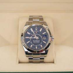 Rolex Blue Sky-Dweller Blue Sky Oyster Automatic  Men's Watch 42 mm