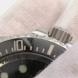 Rolex Black Stainless Steel Sea-Dweller 116660 Automatic Men's Wristwatch 44 mm