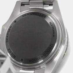 Rolex Black Stainless Steel Sea-Dweller Deepsea 136660 Automatic Men's Wristwatch 44 mm