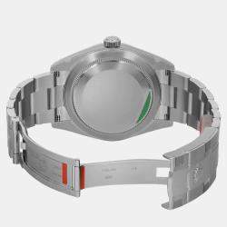 Rolex Green 18K White Gold Sky-Dweller 336934 Automatic Men's Wristwatch 42 mm