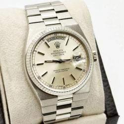 Pre Owned Rolex Oysterquartz Day-Date 19019 Quartz 18k White Gold Men's Wristwatch 36 mm
