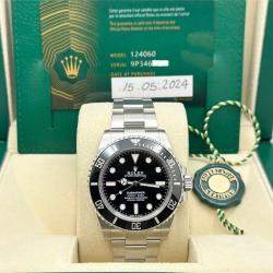 Pre Owned Rolex Submariner 124060 Automatic Black Ceramic Stainless Steel Men's Wristwatch 41 mm