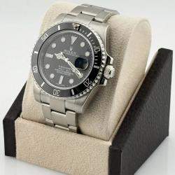 Pre Owned Rolex Submariner Date 116610 Automatic Black Stainless Steel Men's Wristwatch 40mm