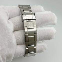 Pre Owned Rolex Submariner Date 16610 Automatic Black Stainless Steel Men's Wristwatch 40mm