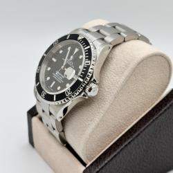 Pre Owned Rolex Submariner Date 16610 Automatic Black Stainless Steel Men's Wristwatch 40mm