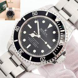 Pre Owned Rolex Submariner 14060 Automatic Black Stainless Steel Men's Wristwatch 40 mm