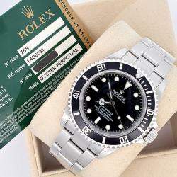 Pre Owned Rolex Submariner 14060 Automatic Black Stainless Steel Men's Wristwatch 40 mm