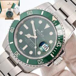 Pre Owned Rolex Submariner 116610LV Automatic Green Ceramic Stainless Steel Men's Wristwatch 40 mm