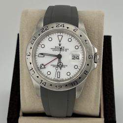 Pre Owned Rolex Explorer II 16570 Automatic Polar White Dial Stainless Steel Men's Wristwatch 40 mm