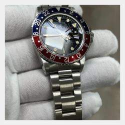 Pre Owned Rolex GMT Master 16750 Automatic Black Spider Dial Stainless Steel Men's Wristwatch 40 mm