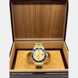 Pre Owned Rolex Submariner 16618 Automatic Gold diamonds 18k Yellow Gold Men's Wristwatch 40 mm