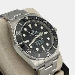 Pre Owned Rolex Submariner 124060 Automatic Black Stainless Steel Men's Wristwatch 41 mm