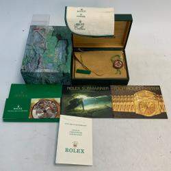 مملوكة مسبقًا Rolex Black 18k Yellow Gold And Stainless Steel Submariner Date 16613 Men's Wristwatch 40 MM