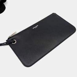 مملوكة مسبقًا حقيبة باكت سان لوران باريس ريف غوش قماش أبيض وأسود 