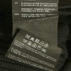 مملوكة مسبقًا بنطلون جينز سان لوران باريس دنيم أسود بتقليم جلد مقاس وسط (ميديم) خصر 32"