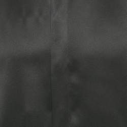 مملوكة مسبقًا قميص سان لوران بأكمام طويلة من الكريب بطبعة نجوم سوداء مقاس كبير جداً