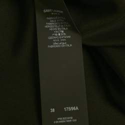 مملوكة مسبقًا قميص سان لوران بأكمام طويلة من الكريب بطبعة نجوم سوداء مقاس كبير جداً