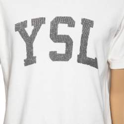 Pre Owned تي شيرت سان لوران قطن كريمي بطبعة YSL برقبة مستديرة وأكمام قصيرة مقاس صغير - سمول