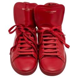 مملوكة مسبقًا حذاء رياضي سان لوران كورت كلاسيك SL/01H جلد أحمر بالشعار عنق مرتفع مقاس 41
