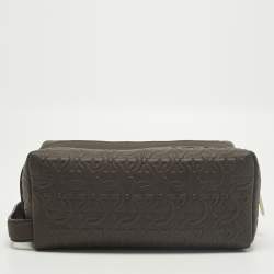مملوكة مسبقًا Salvatore Ferragamo Choco Brown Gancini Embossed Leather Toiletry Pouch
