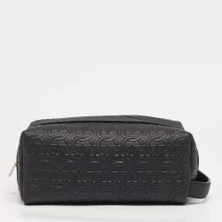 مملوكة مسبقًا Salvatore Ferragamo Black Gancini Embossed Leather Toiletry Pouch