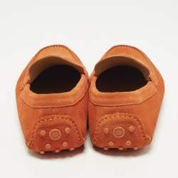 Pre Owned حذاء لوفرز سالفاتوري فيراغامو غرينوبل شامواه برتقالي مقاس 42.5