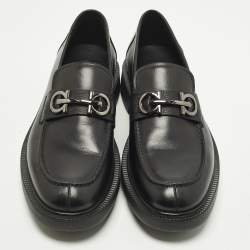 مملوكة مسبقًا Salvatore Ferragamo Double Gancio Size 43.5 Black Leather Loafers
