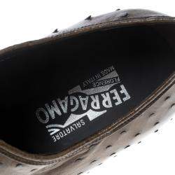 مملوكة مسبقًا Salvatore Ferragamo Light Brown Ostrich Leather Gris Oxfords Size 42.5