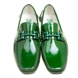 Pre Owned Salvatore Ferragamo Green Patent Leather Parigi Gancini Driver Loafers Size 42