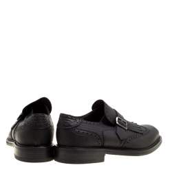 مملوكة مسبقًا حذاء أوكسفورد سالفاتوري فيراغامو مزين بوينغتيب و بشراشيب غينسيس جلد بروغي أسود مقاس 43.5