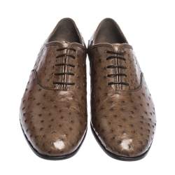 Pre Owned حذاء أكسفورد سالفاتورى فيراغامو غريس جلد نعام بنى مقاس 43.5