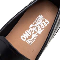 مملوكة مسبقًا حذاء لوفرز سالفاتورى فيراغامو فاراوان جلد أسود مقاس 39.5