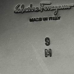 مملوكة مسبقًا حذاء لوفرز سالفاتوري فيراغامو فابيو قماش أحمر/أزرق بشراشيب مقاس 43