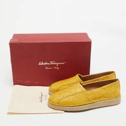 Pre Owned Salvatore Ferragamo Yellow Crocodile Lampedusa Espadrilles Size 43