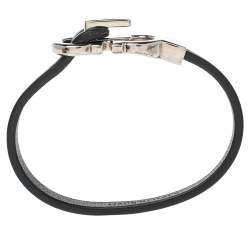 Pre Owned Salvatore Ferragamo Blue Leather Gancini Clasp Bracelet