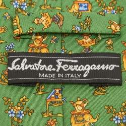 Pre Owned Salvatore Ferragamo Green Elephant Print Silk Traditional Tie