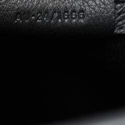 Pre Owned Salvatore Ferragamo Hug Black Leather Tote