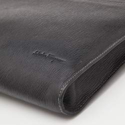 Pre Owned Salvatore Ferragamo Black Leather Zip Pouch