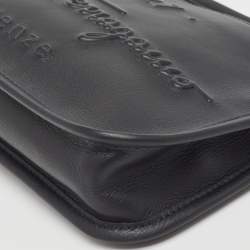 Pre Owned Salvatore Ferragamo Black Leather Zip Wristlet Pouch