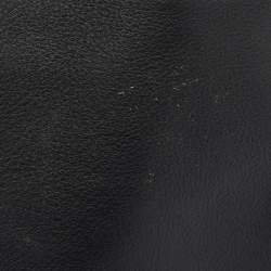 Pre Owned Salvatore Ferragamo Black Leather Zip Wristlet Pouch