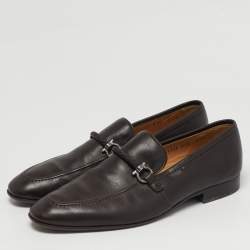 مملوكة مسبقًا Salvatore Ferragamo Gancini Size 42.5 Brown Leather Loafers