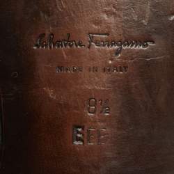 مملوكة مسبقًا Salvatore Ferragamo Gancini Size 42.5 Brown Leather Loafers