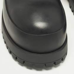 مملوكة مسبقًا Salvatore Ferragamo Size 43 Black Fede Leather Combat Boots