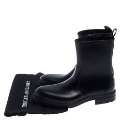 Pre Owned Salvatore Ferragamo Black Leather Zip Ankle Boots Size 41