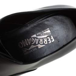 Pre Owned حذاء أوكسفوردز سالفاتوري فيراغامو جلد أسود برباط مقاس 44.5