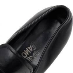 Pre Owned حذاء لوفرز سالفاتوري فيراغامو سليب أون جلد أسود مقاس 44