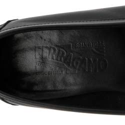 مملوكة مسبقًا حذاء لوفرز سالفاتوري فيراغامو غانسيني بيت جلد أسود مقاس 42.5