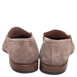 مملوكة مسبقًا Salvatore Ferragamo Grey Suede Gancini Slip On Loafers Size 44