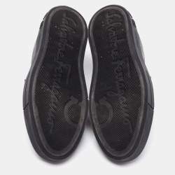 Pre Owned Salvatore Ferragamo Black Leather and Suede Low Top Sneakers Size 40