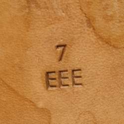 مملوكة مسبقًا Salvatore Ferragamo Brown Leather Gancini Loafers Size 41